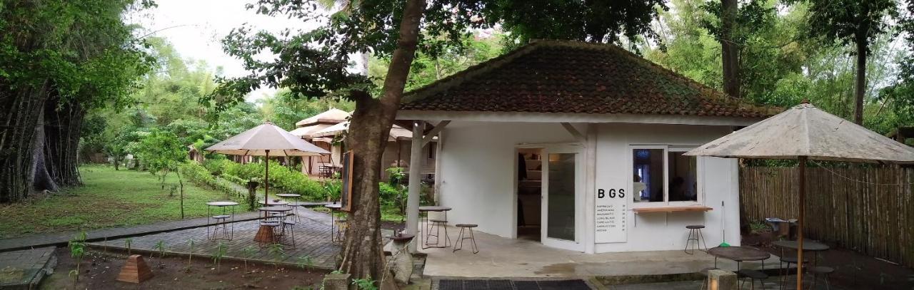 Jawa Jiwa G-Land Resort Dadapan Exterior photo
