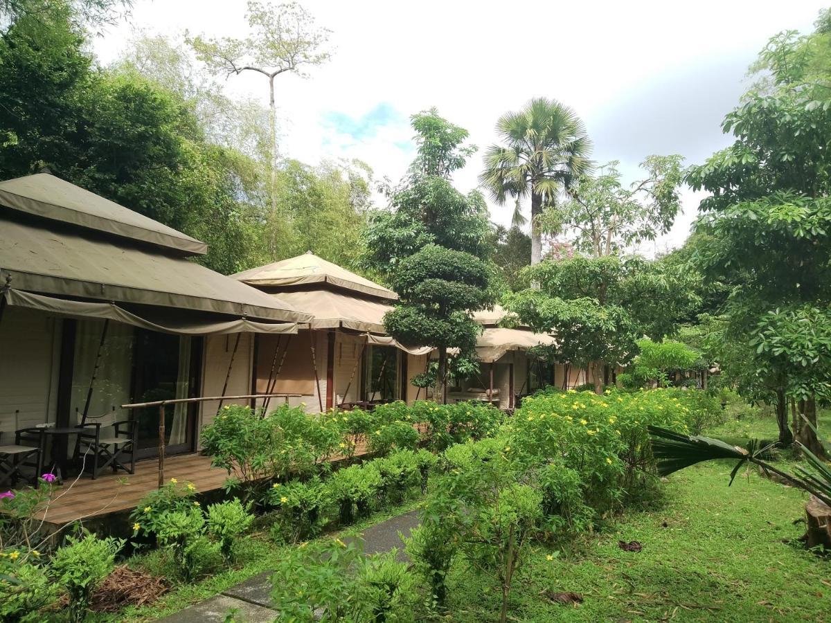 Jawa Jiwa G-Land Resort Dadapan Exterior photo